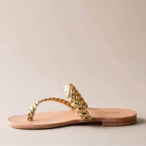 HUMA BLANCO una sandal in gold